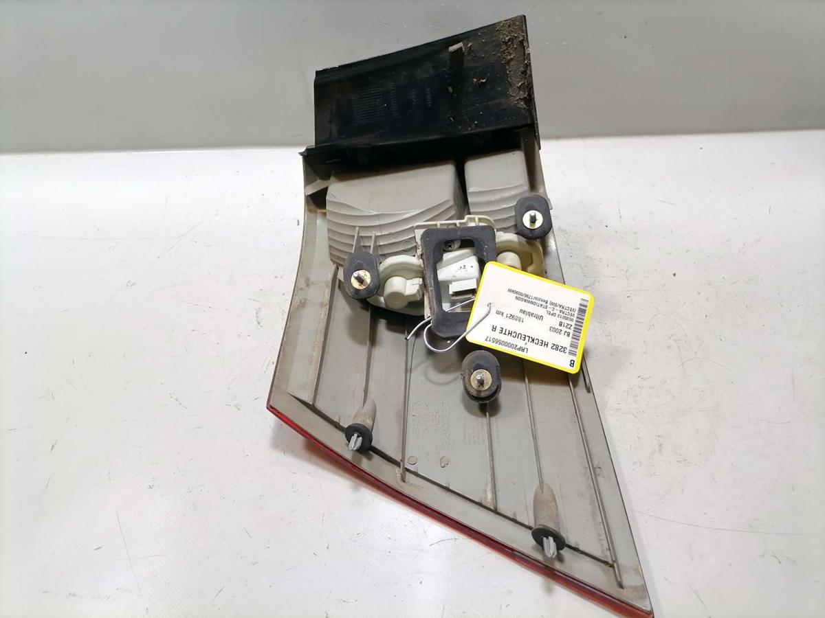 Opel Vectra C original Rücklicht Rückleuchte Schlussleuchte rechts Kombi Bj.2003